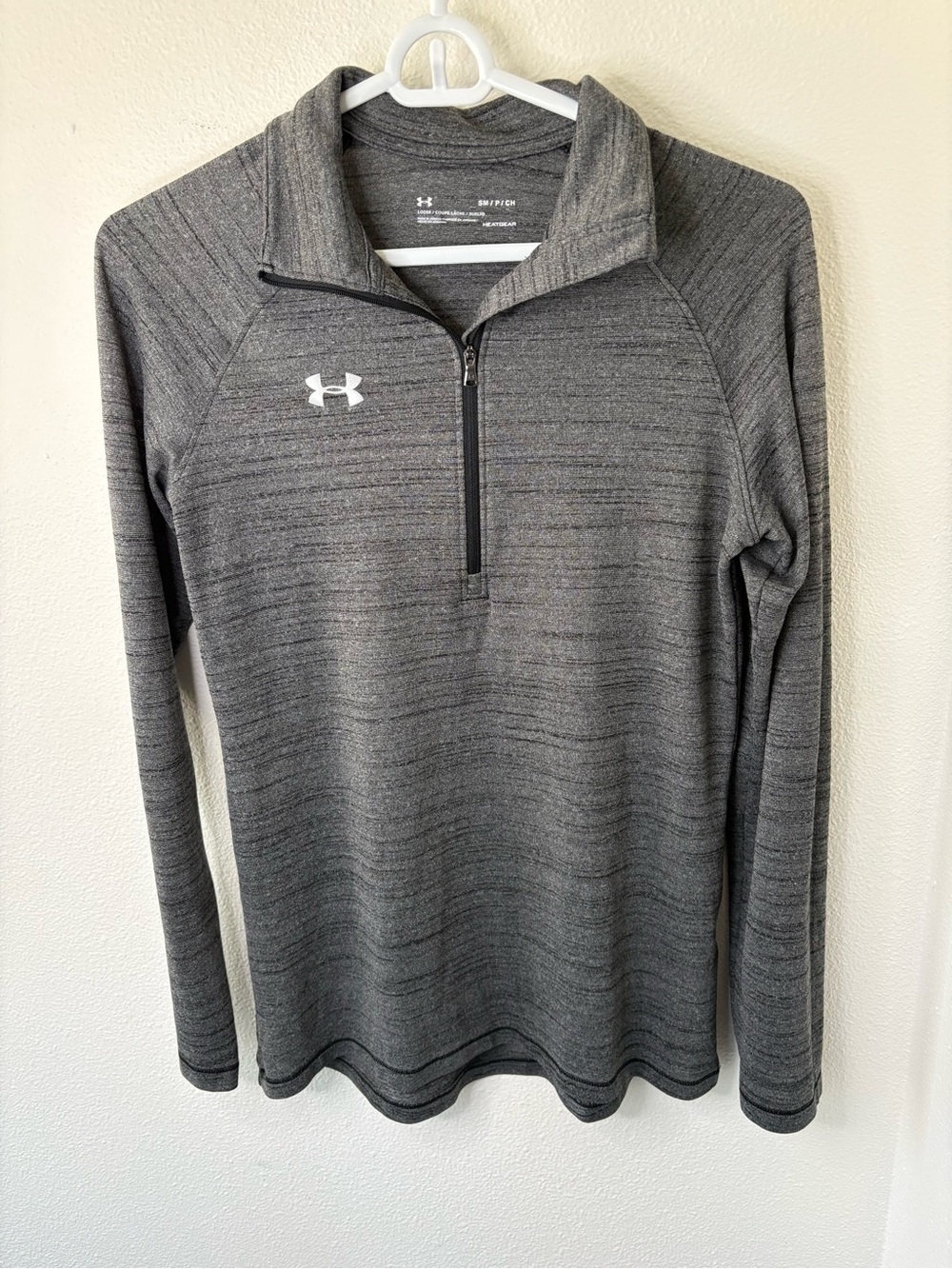 Under Armour Women’s Gray 1/4 Zip Performance Sweater - S/P